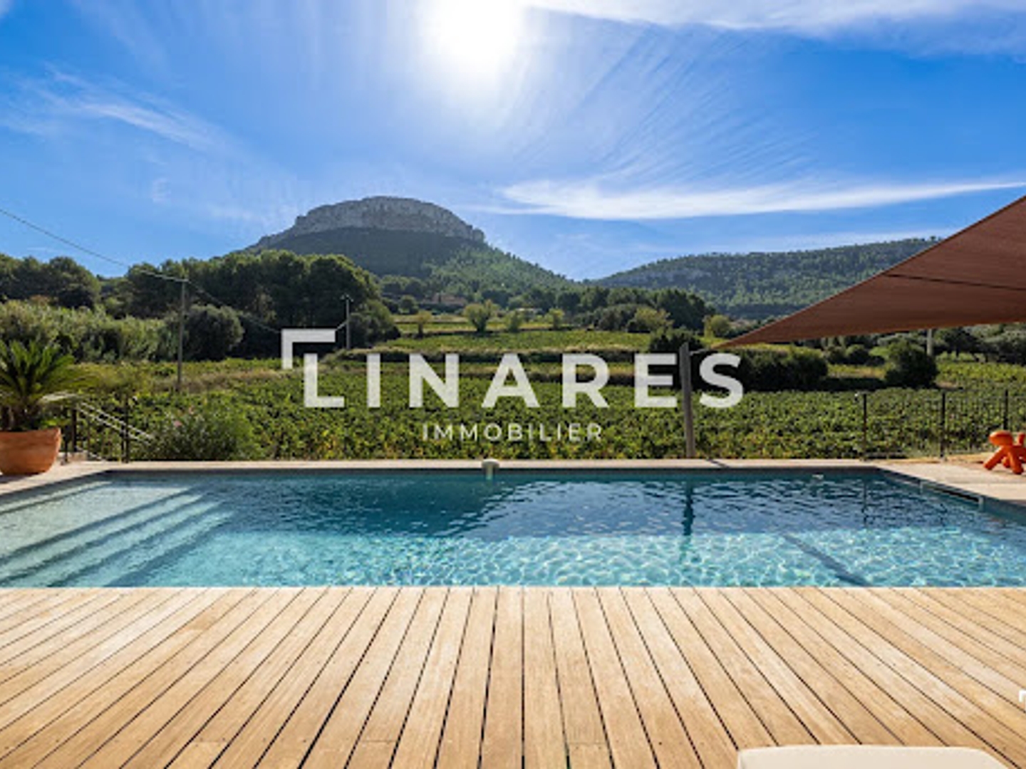 Maison à vendre - 6 pièces - 216m2 - Cassis (13260)