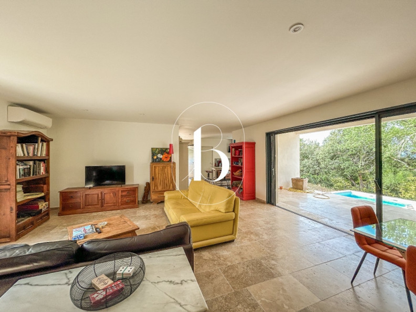 Maison à vendre - 5 pièces - 115m2 - Barjac (30430)
