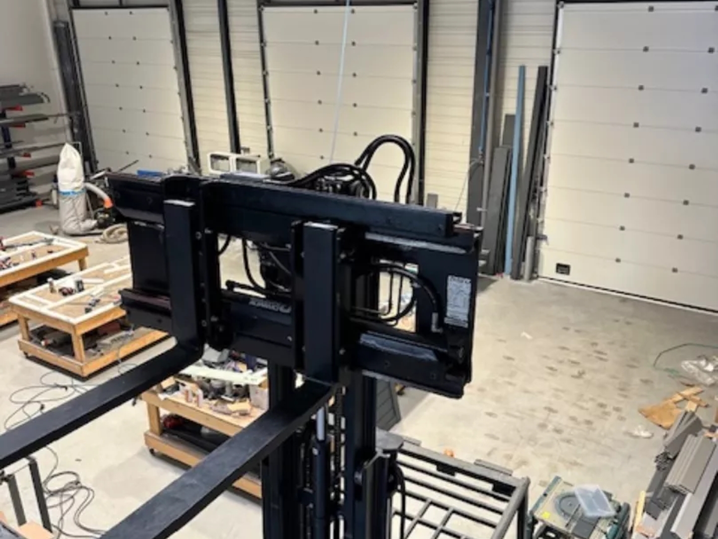 Local d activité à vendre à Guérande avec bureaux et parkings inclus