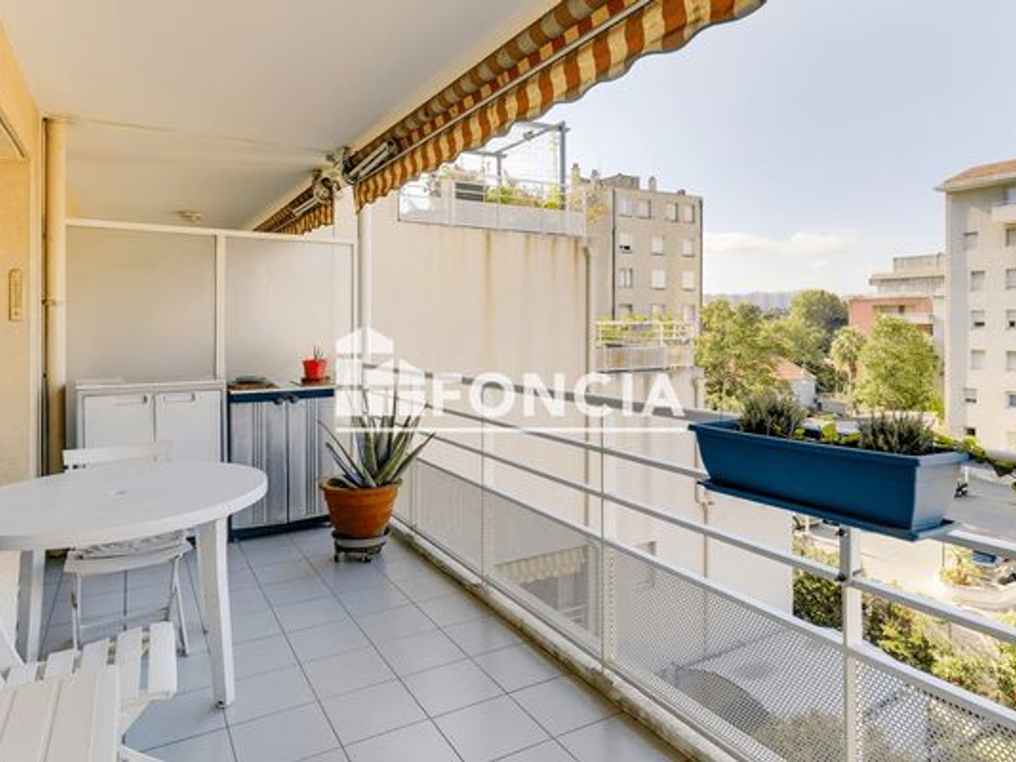 Appartement à vendre - 3 pièces - 69m2 - Marseille 10e (13010)