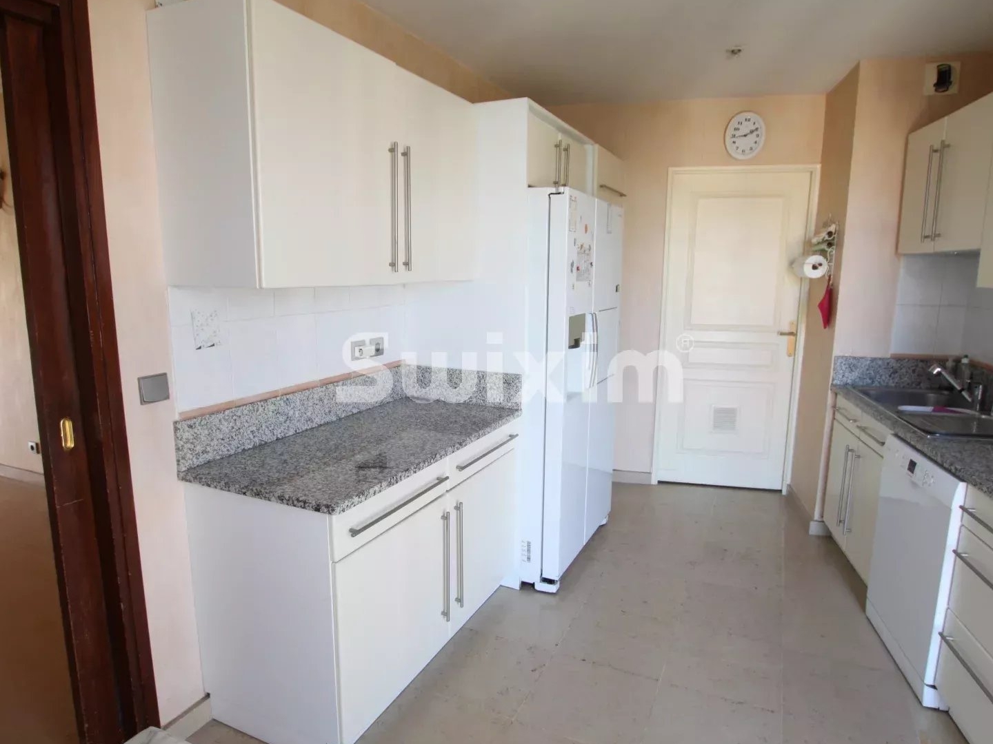 Bel appartement dans immeuble de standing