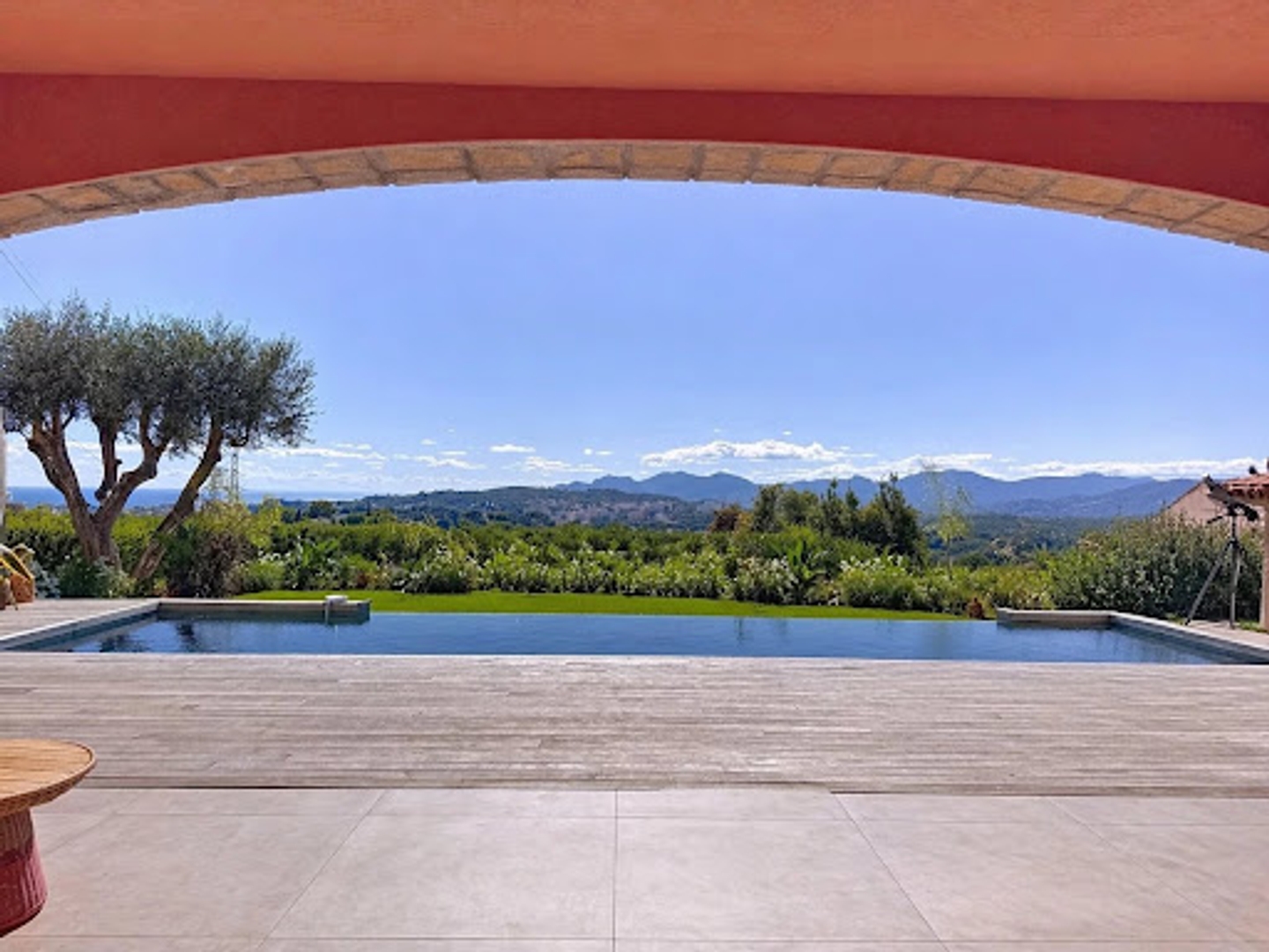Maison 6 pièces 253 m²