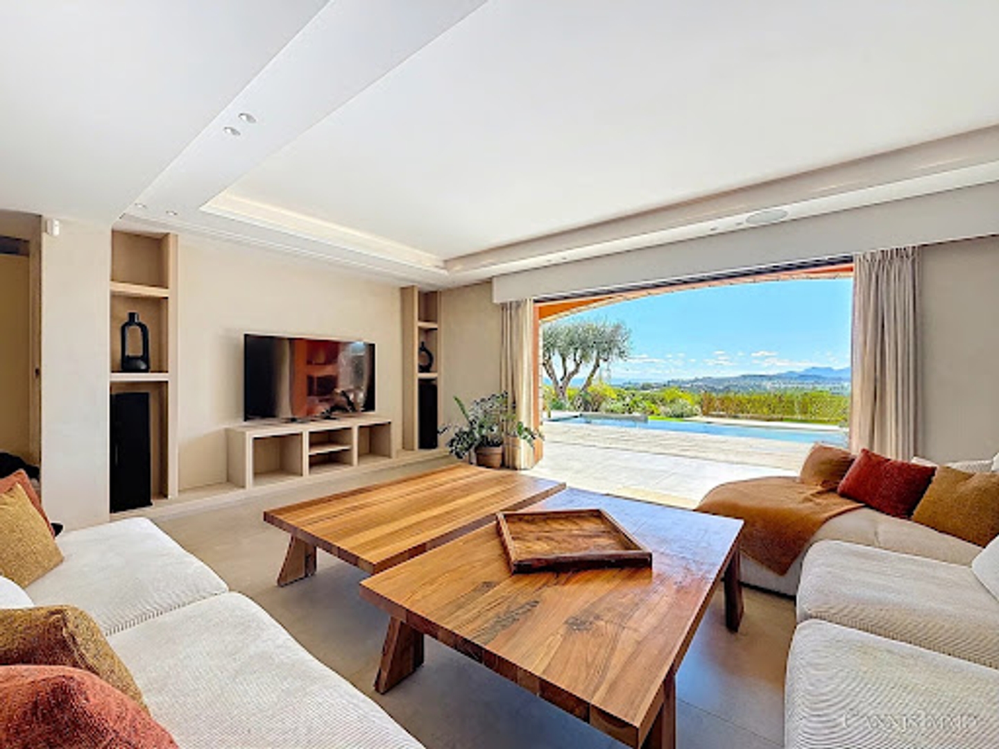 Maison à vendre - 6 pièces - 253m2 - Mougins (06250)