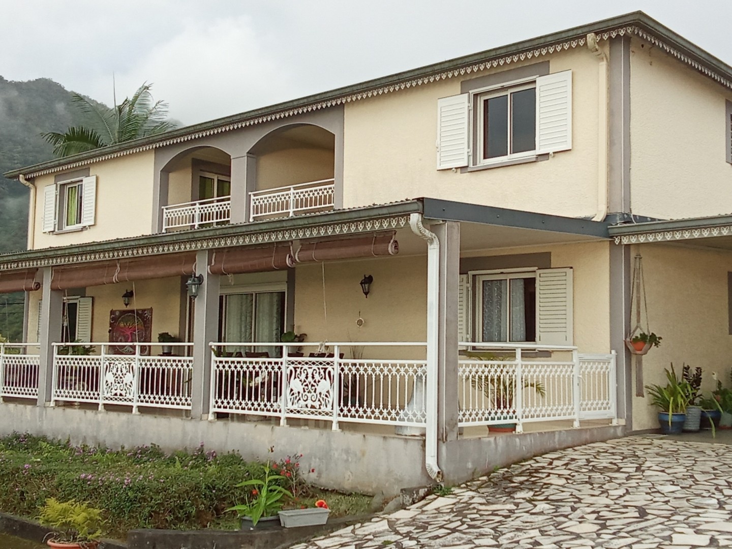 Maison 10 pièces 160 m²