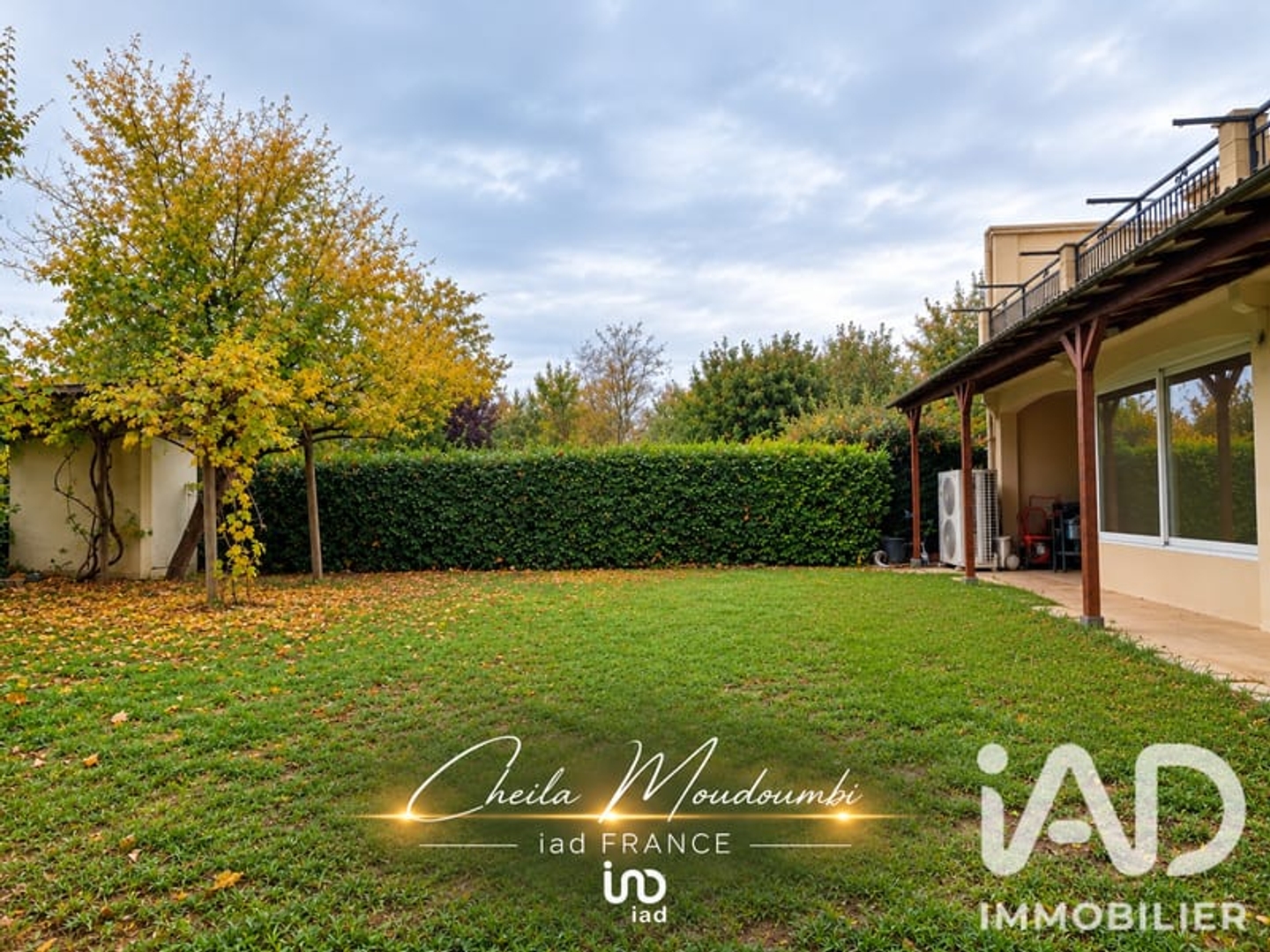 Maison à vendre - 4 pièces - 112m2 - Saint-Denis-Lès-Sens (89100)