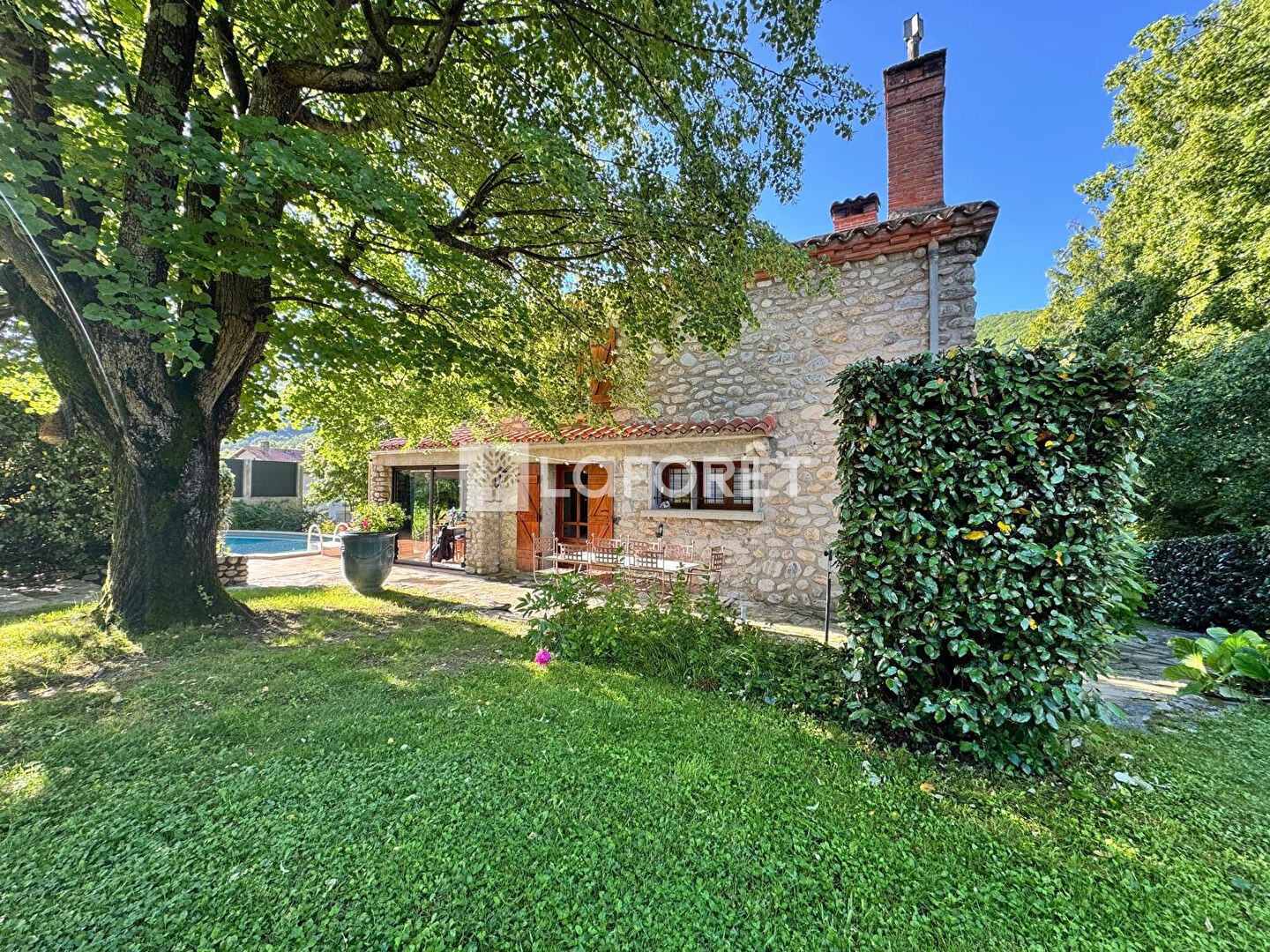 Maison 8 pièces 189 m²
