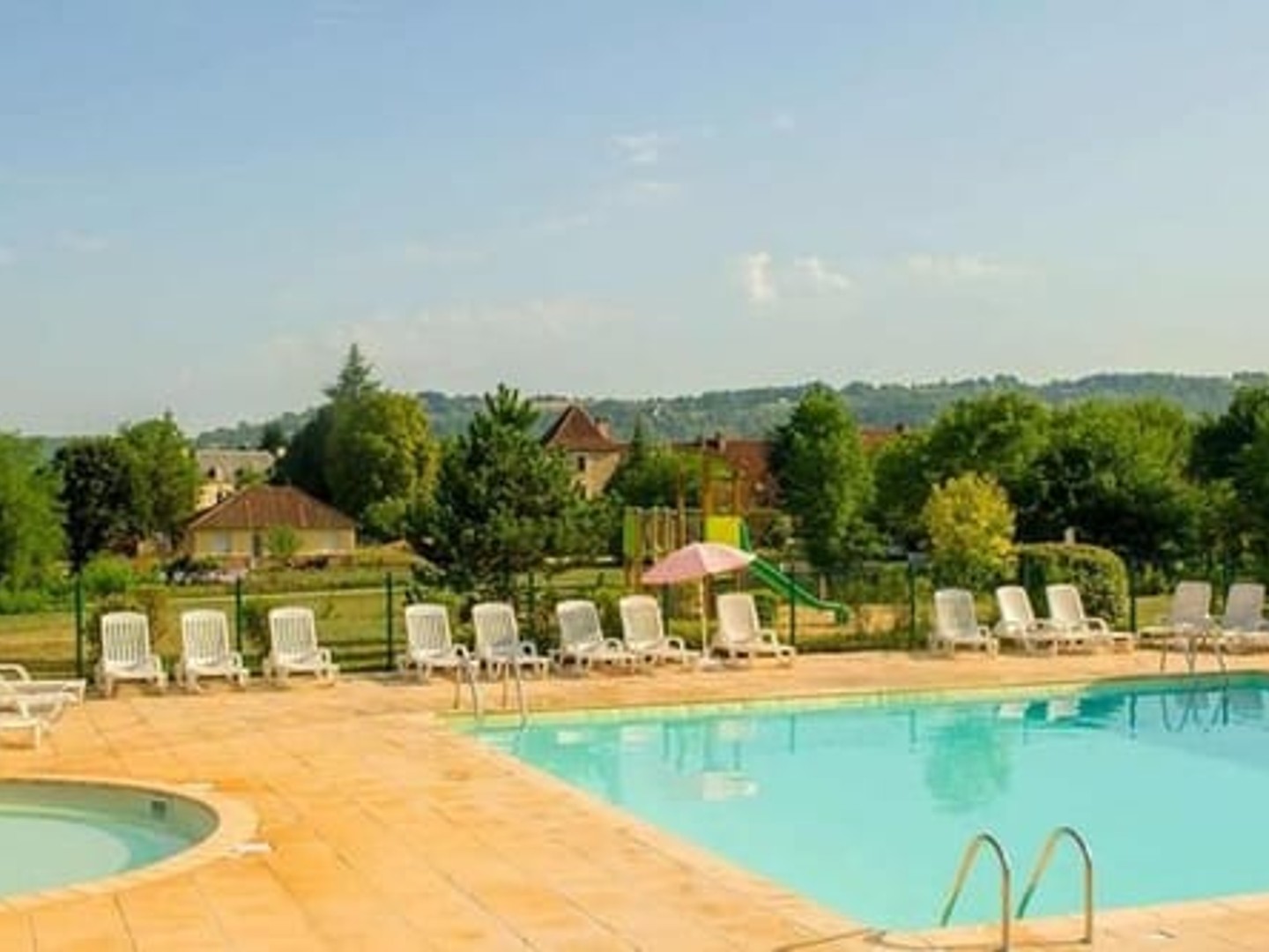 Maison à vendre - 2 pièces - 37m2 - Le Bugue (24260)