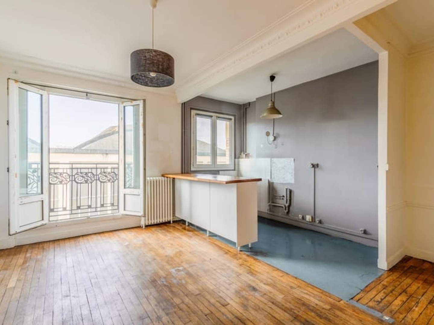 Paris 12ème - STUDIO AVEC VUE SUR LES TOITS, A PROXIMITÉ DE LA COULÉE VERTE