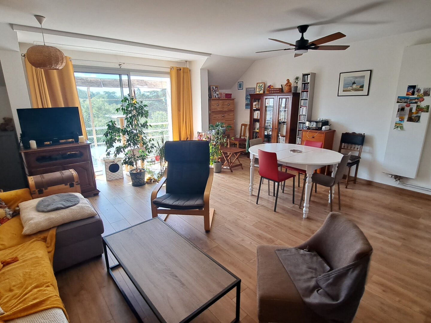 Appartement Fontenay-le-Comte - 4ème étage avec ascenseur - Séjour lumineux et 2 chambres