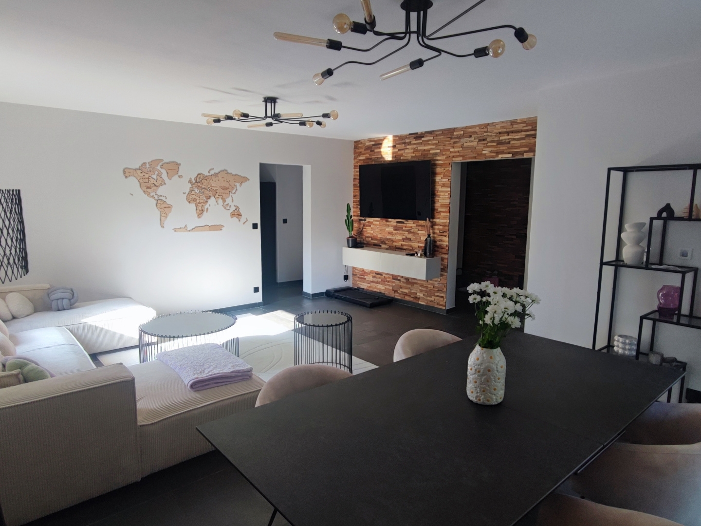 Appartement T4 97m2 SAINTE SUZANNE