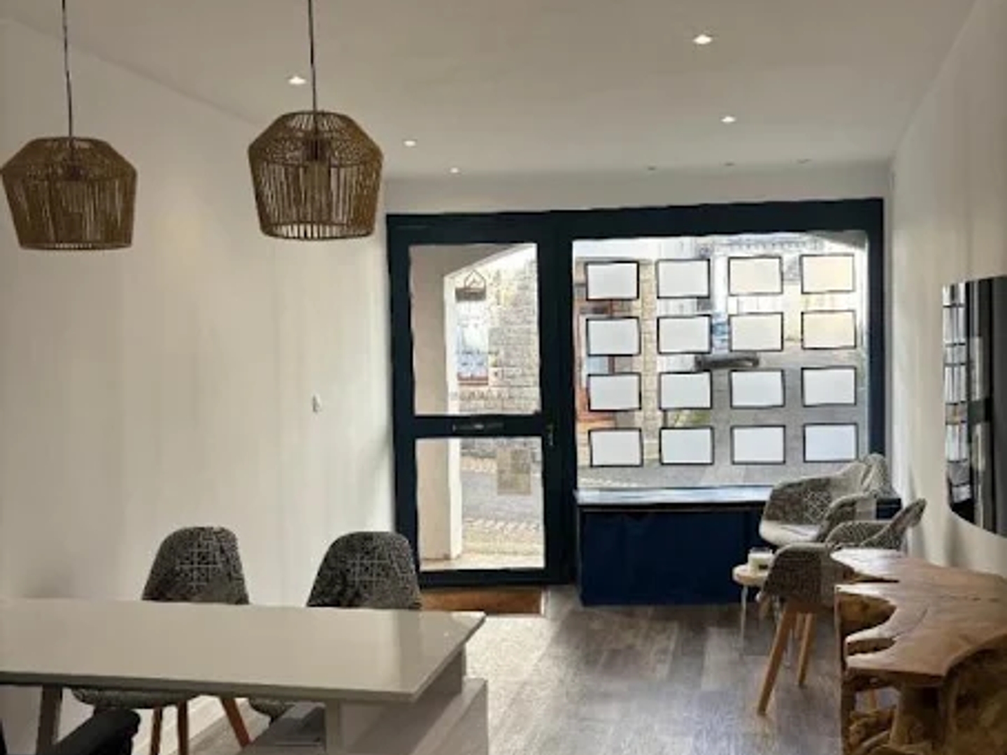 Locaux à vendre - 23m2 - Audierne (29770)