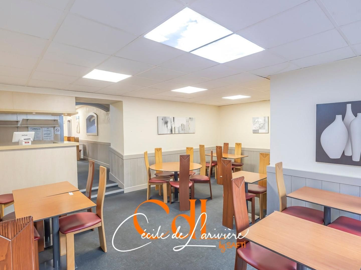 Bureaux 2 pièces 126 m²