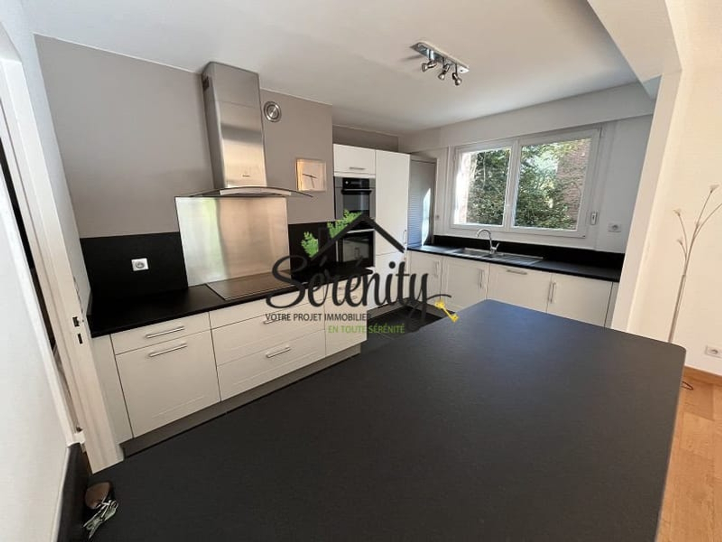 Appartement à vendre - 3 pièces - 99m2 - Loos (59120)