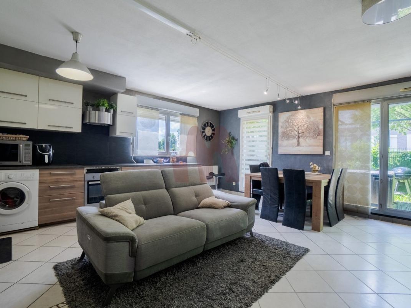 Appartement à vendre - 3 pièces - 66m2 - Meyzieu (69330)