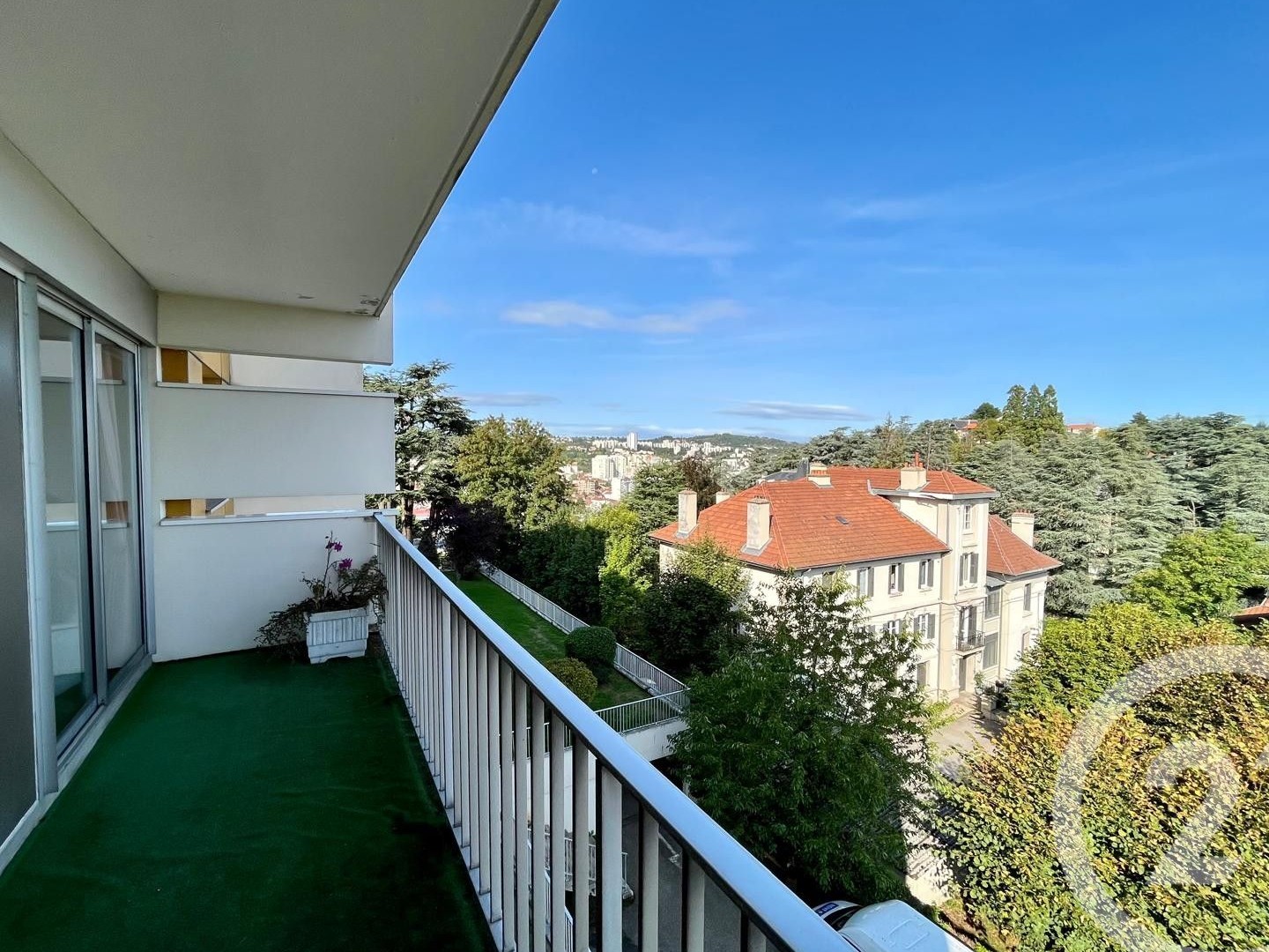 Appartement 5 pièces 100 m²