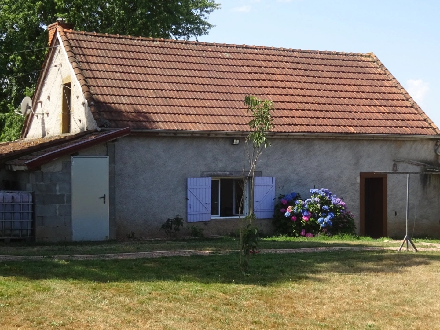 Maison à vendre - 3 pièces - 59m2 - Saint-Aubin-En-Ch... (71430)