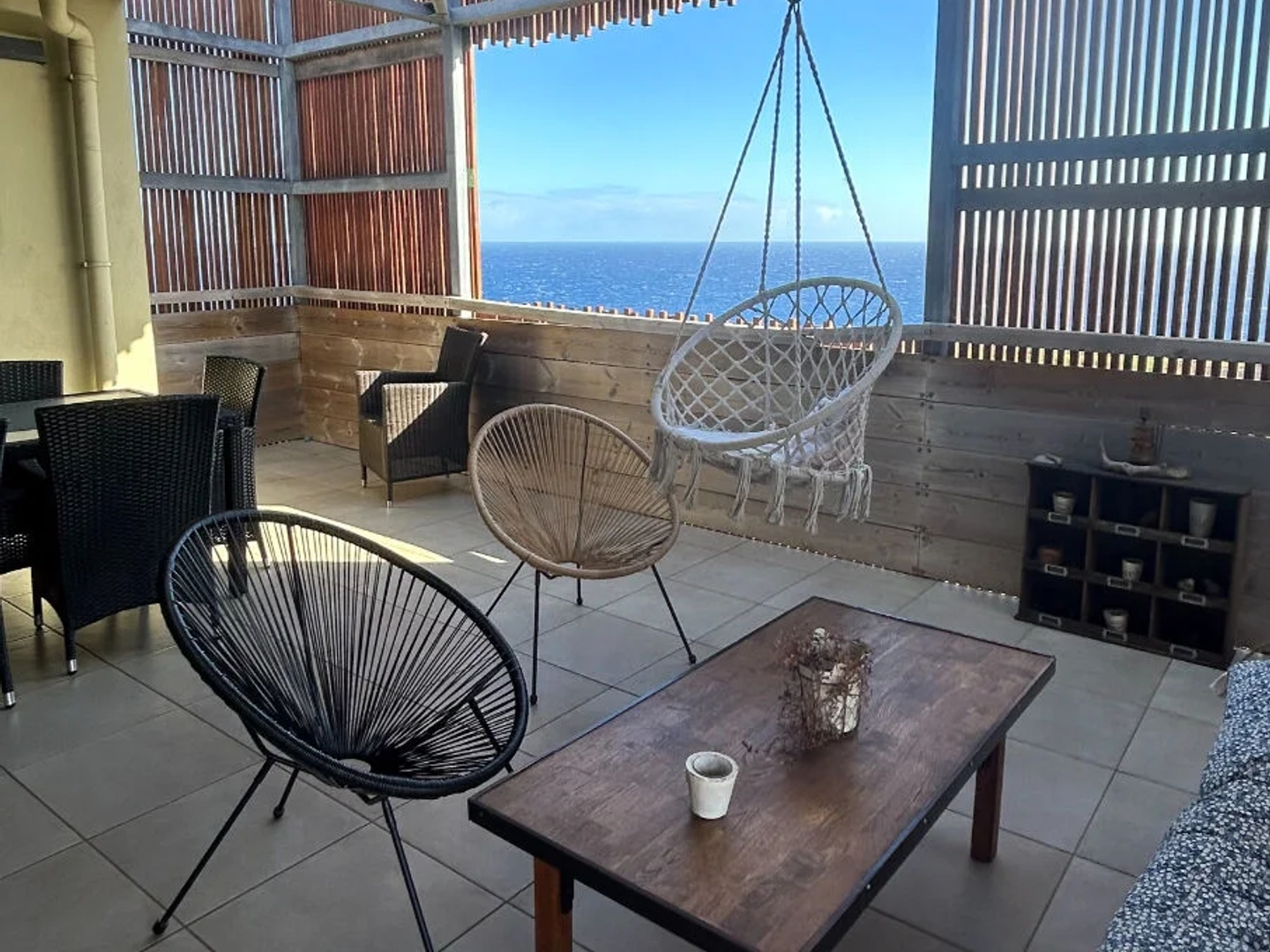 Appartement à vendre - 4 pièces - 74m2 - Saint-Leu (97424)