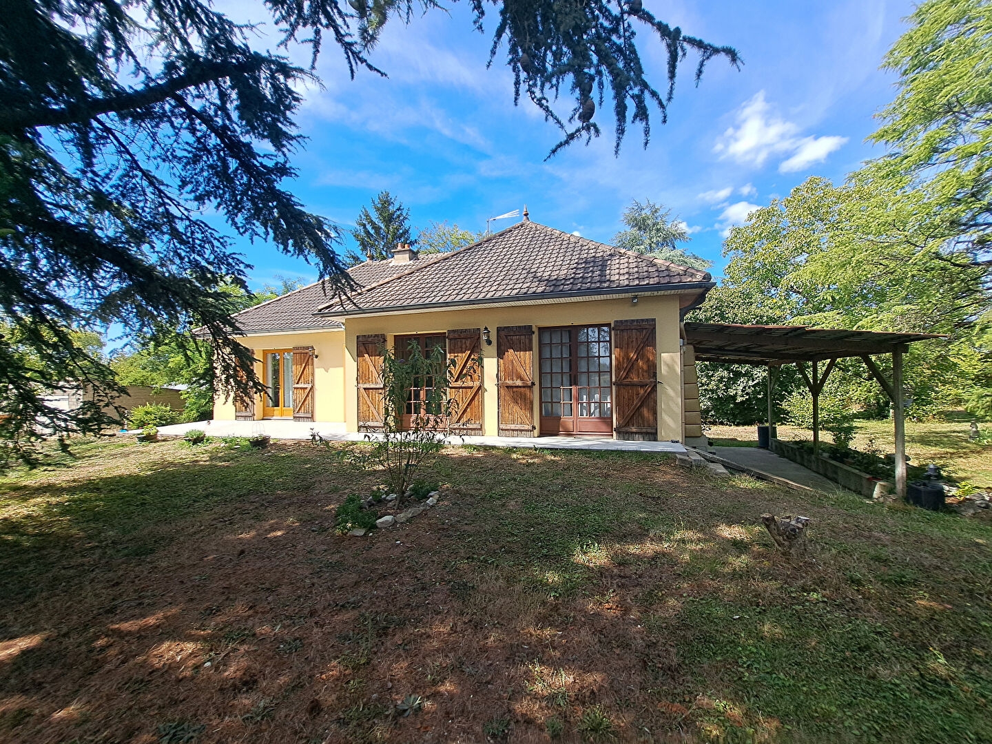 Maison à vendre - 4 pièces - 85m2 - Chenevelles (86450)