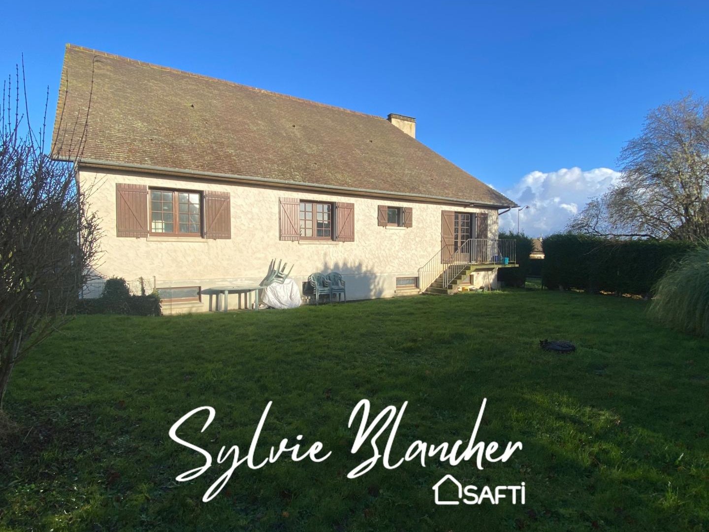 MAISON 105 M2 - 4 CHAMBRES - COMBLES AMENAGEABLES - SOUS SOL COMPLET - TERRAIN 809 M2
