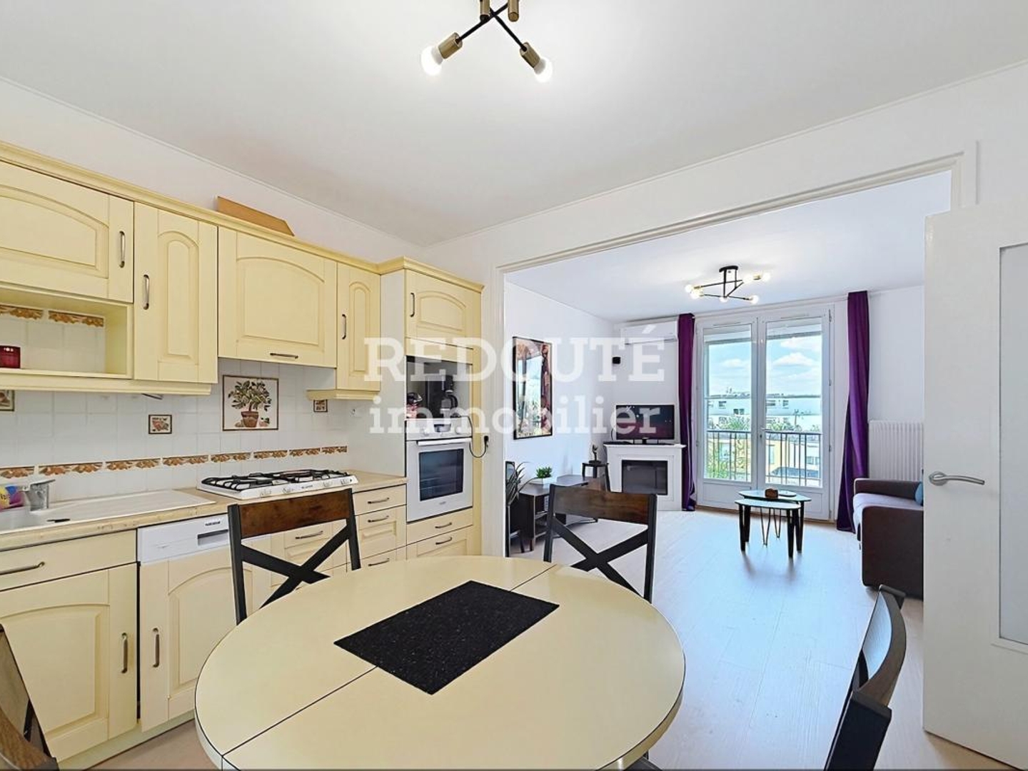À VENDRE - EPERNAY - MAISON T5 AVEC JARDIN ET GARAGE