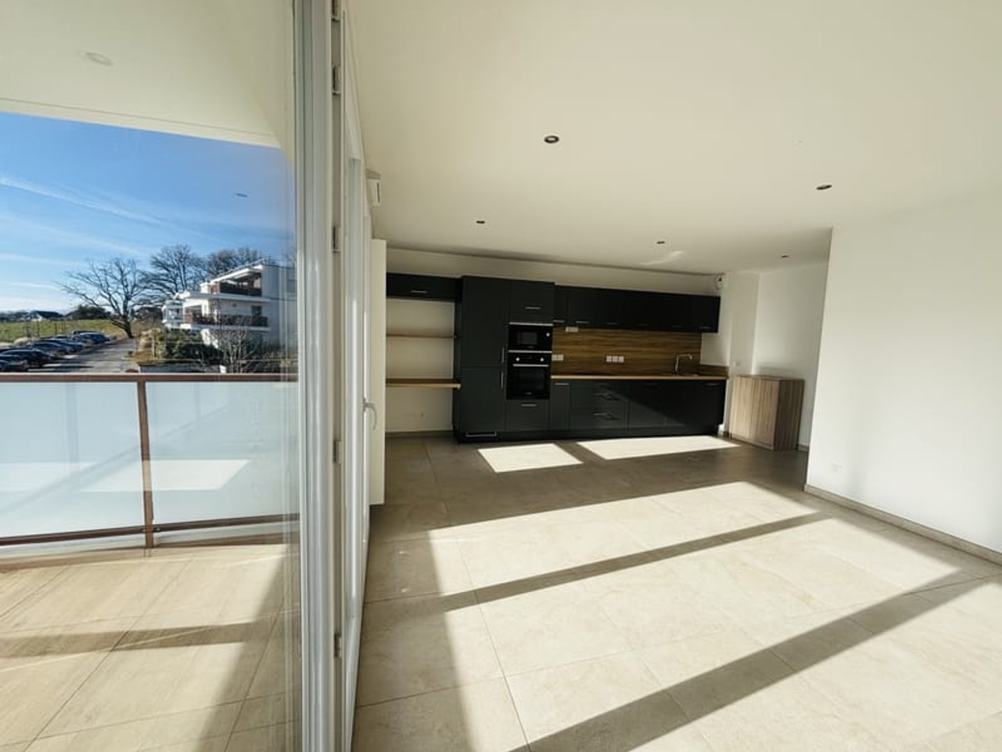 FRAIS DE NOTAIRE RÉDUITS - Argonay - Appartement T3 63,77 m2 1er étage Exposition Sud-Est Balcon