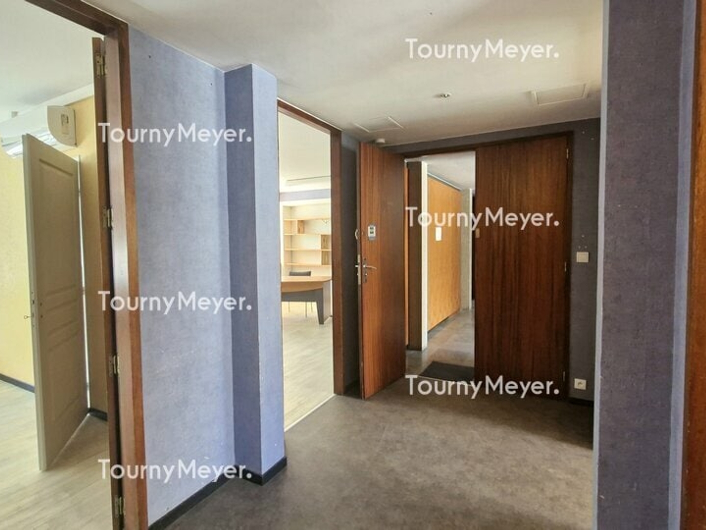 BUREAUX A VENDRE