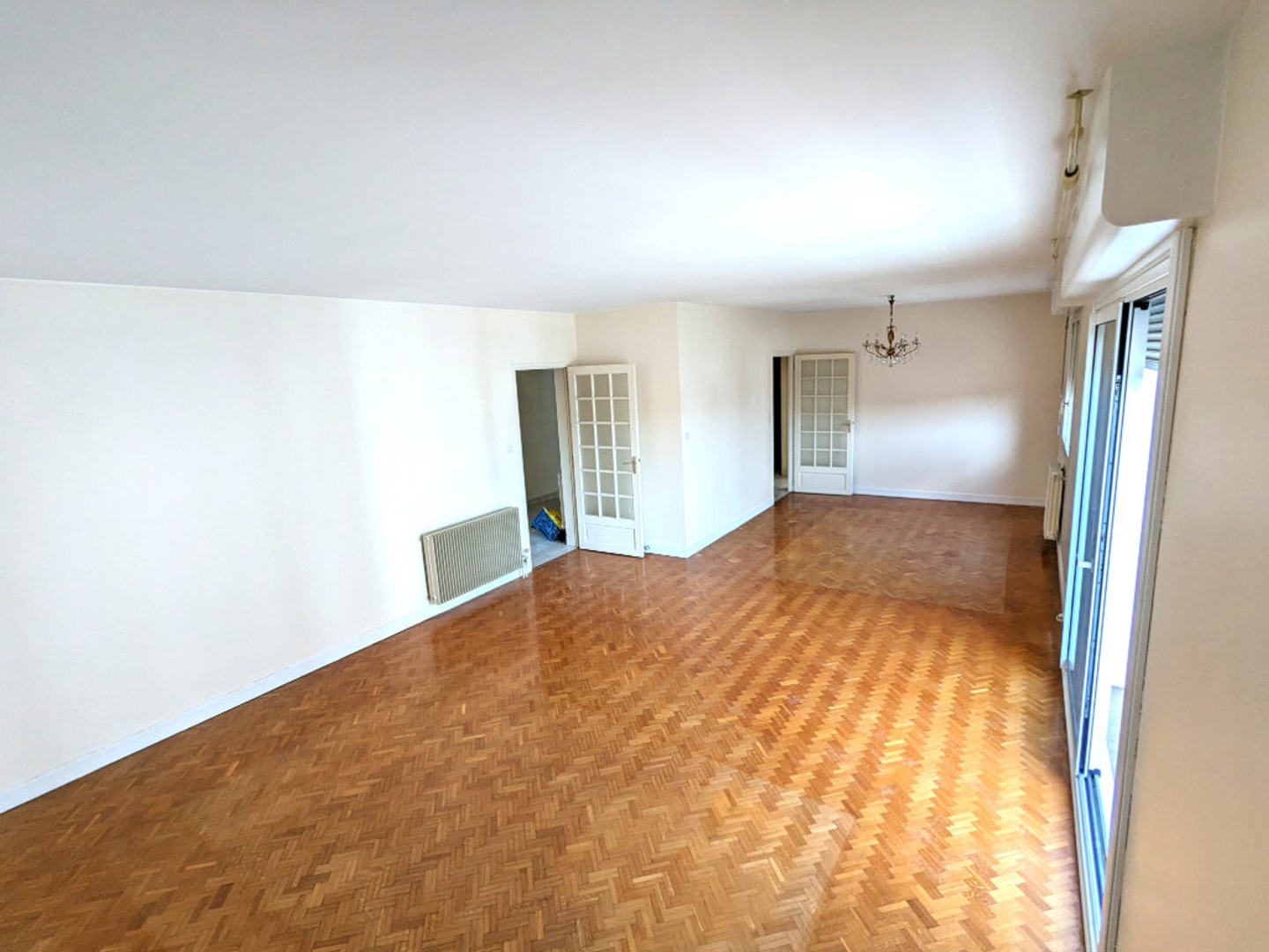 Grand appartement centre ville de Montluçon (03)