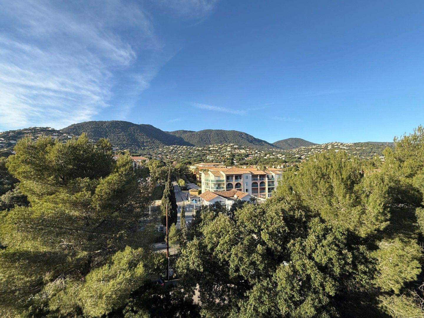 Proche Centre-Ville et des Plages dans Belle résidence !