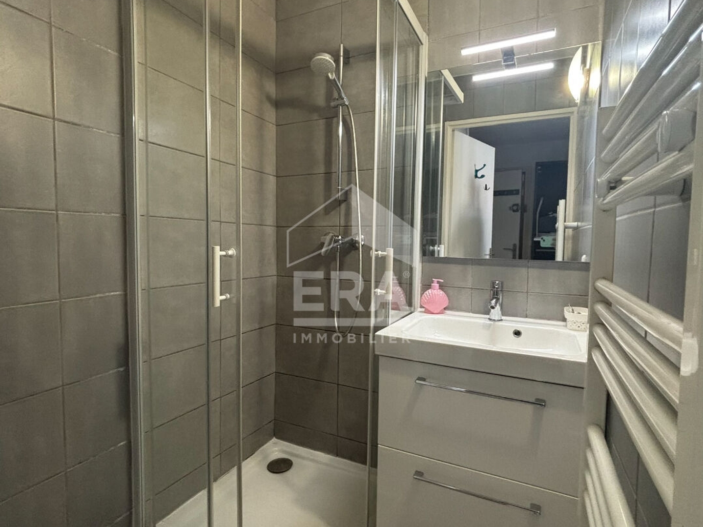 Appartement à vendre - 1 pièce - 27m2 - Fréjus (83600)