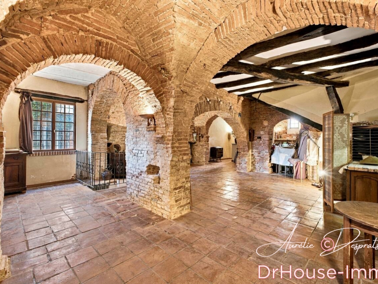Immeuble à vendre - 290m2 - Gaillac (81600)