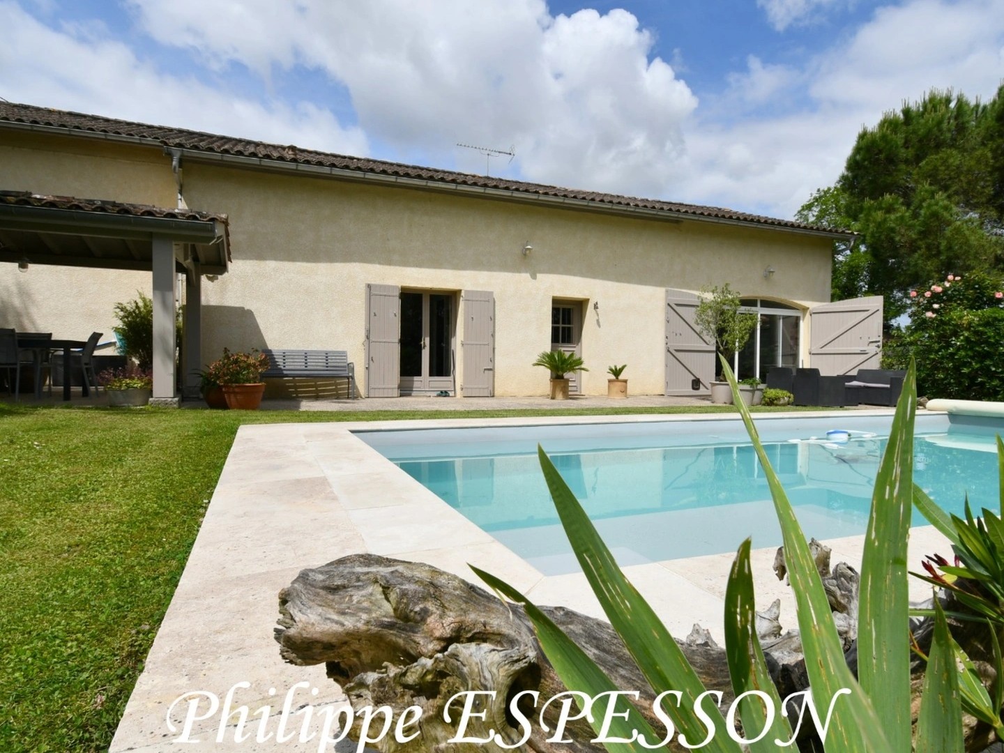 Propriété 8 pièces 205 m²