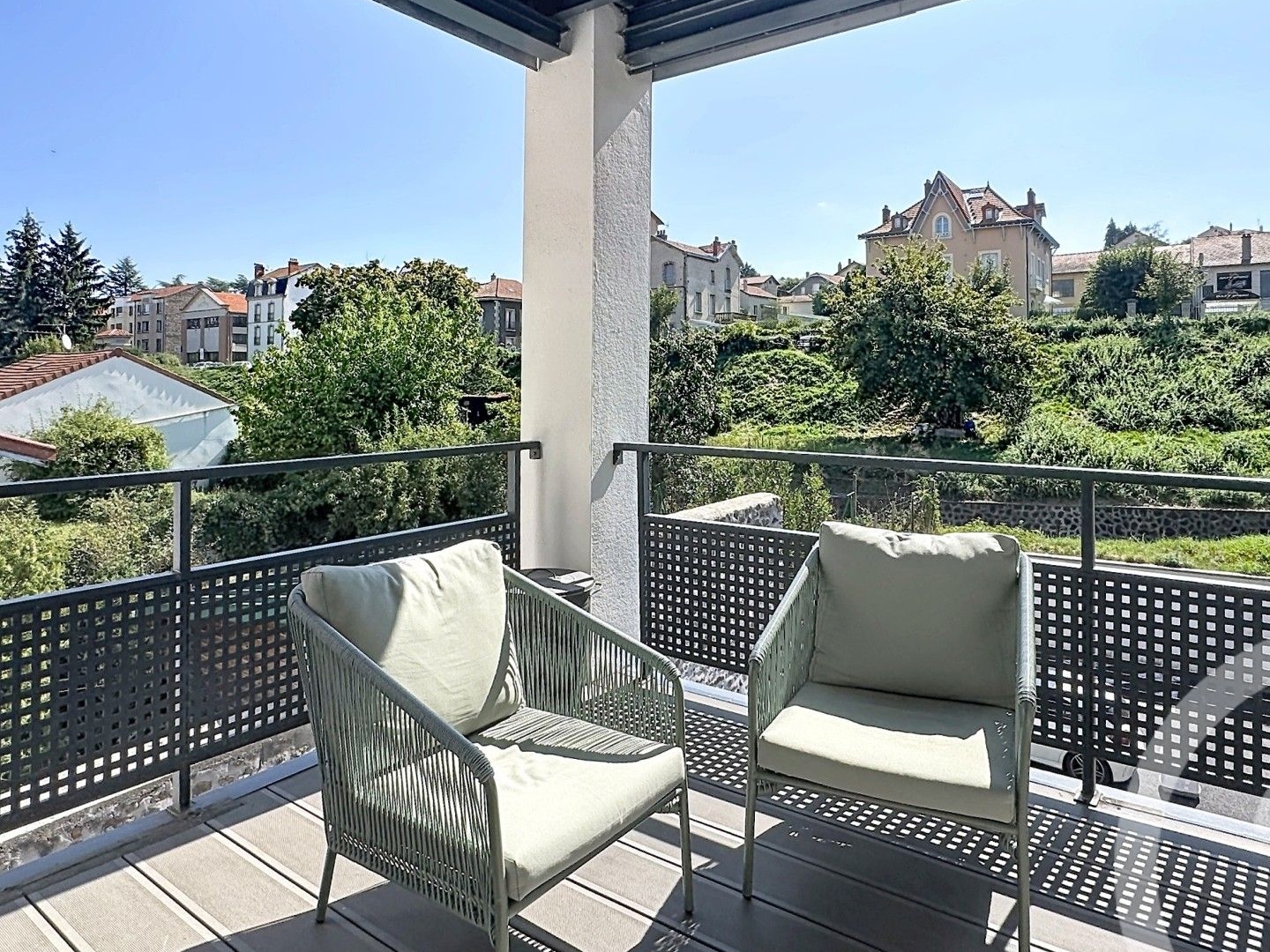 Appartement à vendre - 3 pièces - 84m2 - Le Puy-En-Velay (43000)