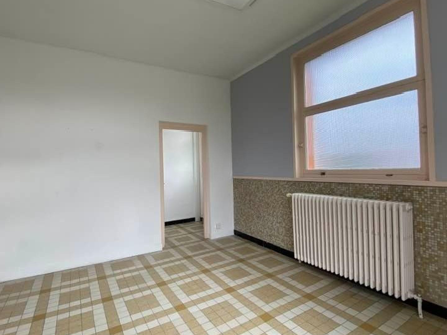 Appartement (ou cabinet médical) de 65m²
