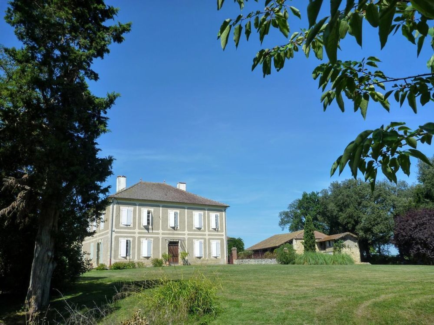Maison à vendre - 9 pièces - 293m2 - Vic-Fezensac (32190)