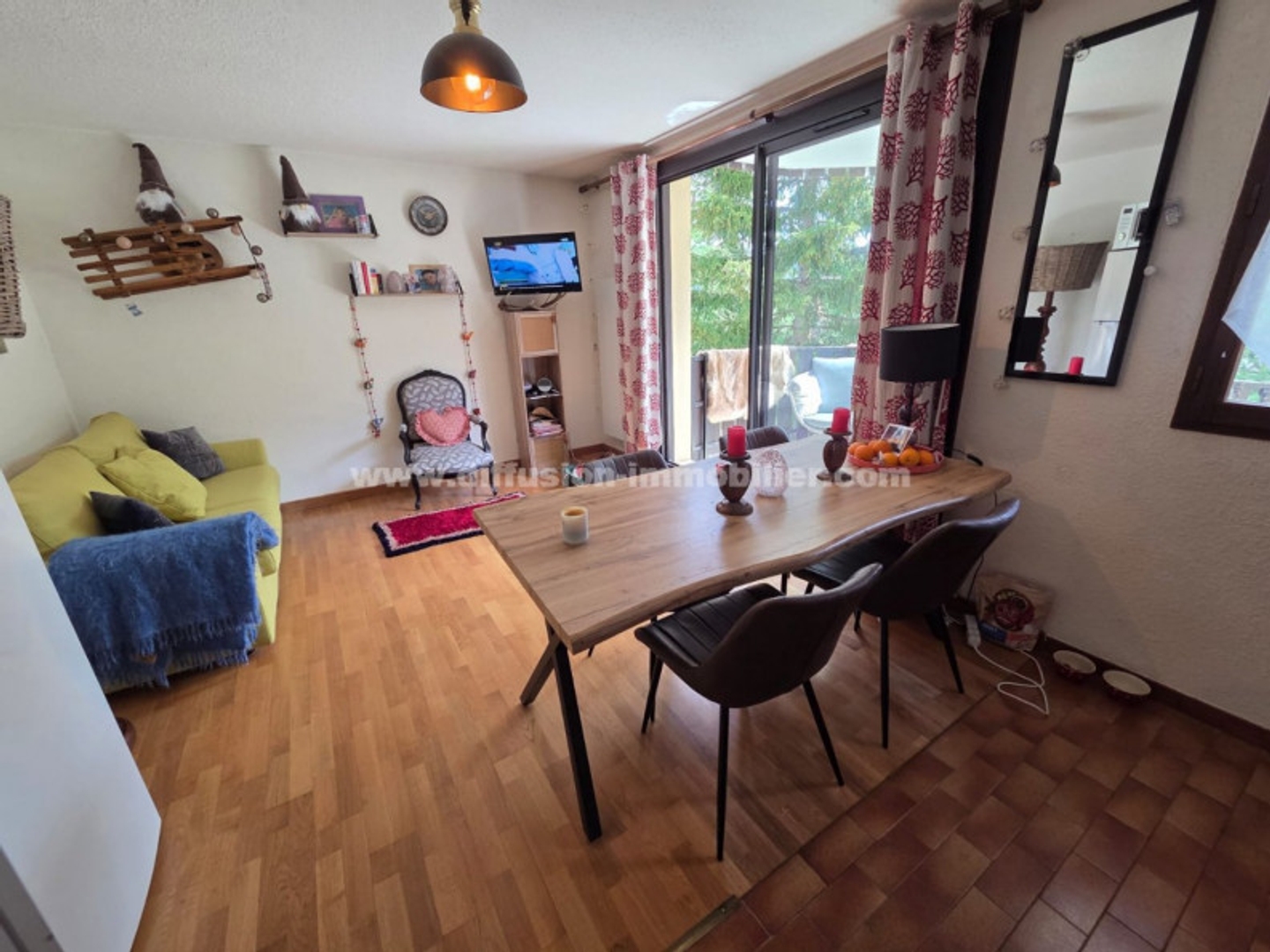 Studio 1 pièce 28 m²