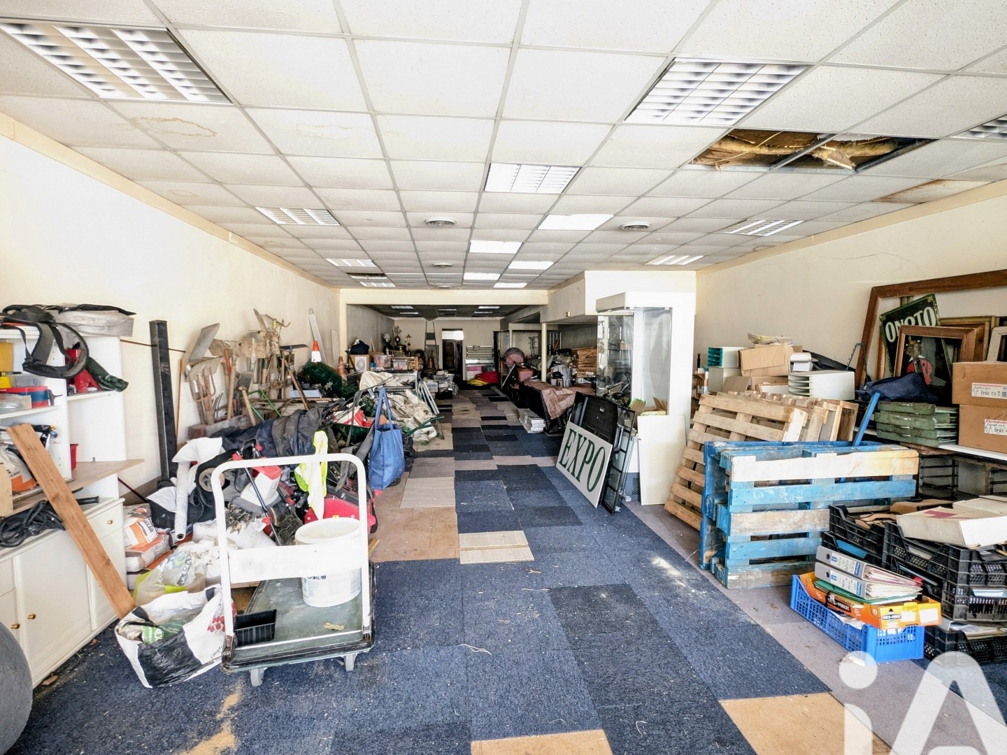 Local d'activité 190 m²