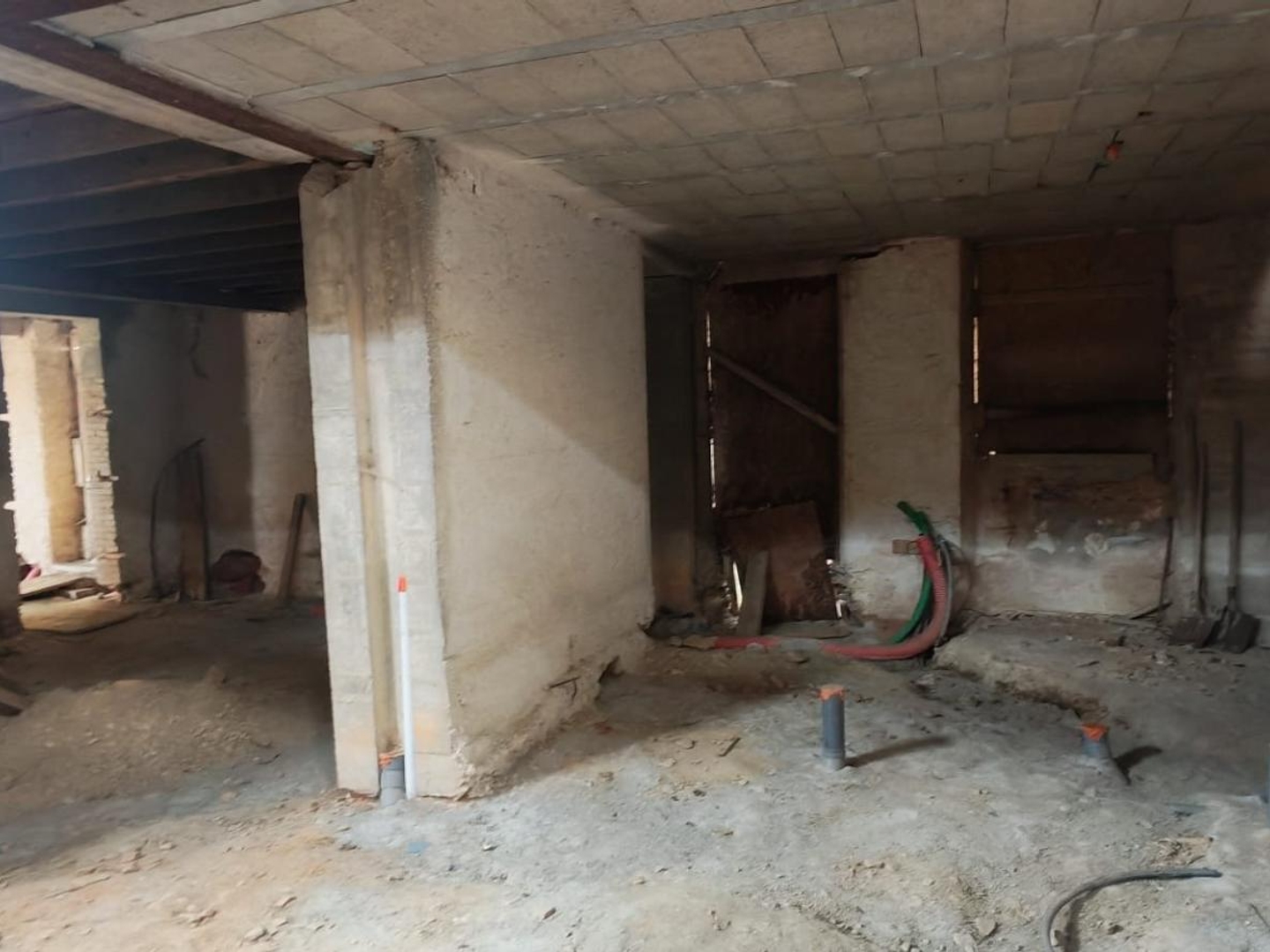 Maison à vendre - 2 pièces - 155m2 - La Cropte (53170)