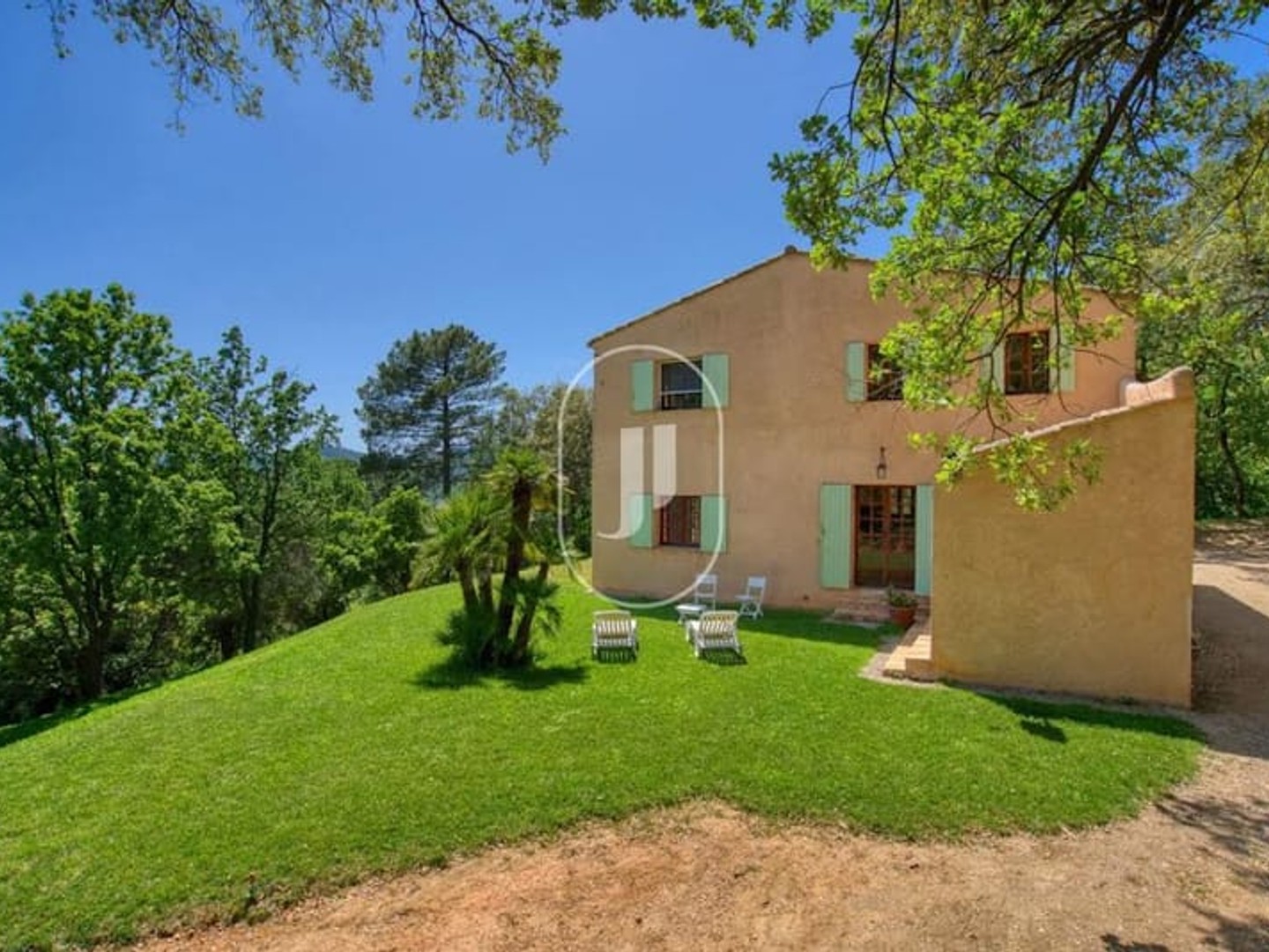 Maison 4 pièces 150 m²