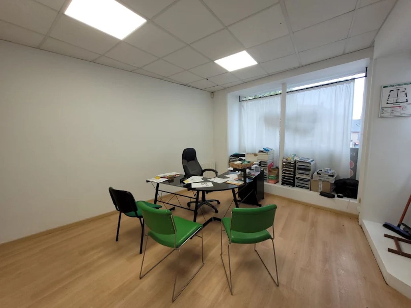 Appartement à vendre - 6 pièces - 142m2 - Boussac (23600)