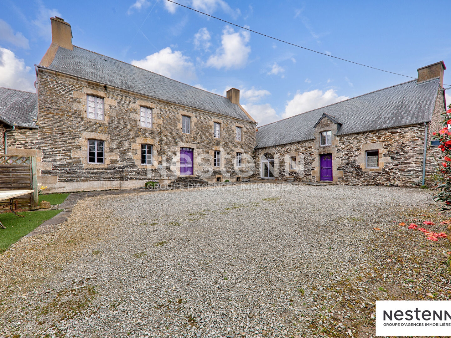 À VENDRE GÎTE & MAISON D'HÔTES DANS L'ÂME DES TOILES DE LIN