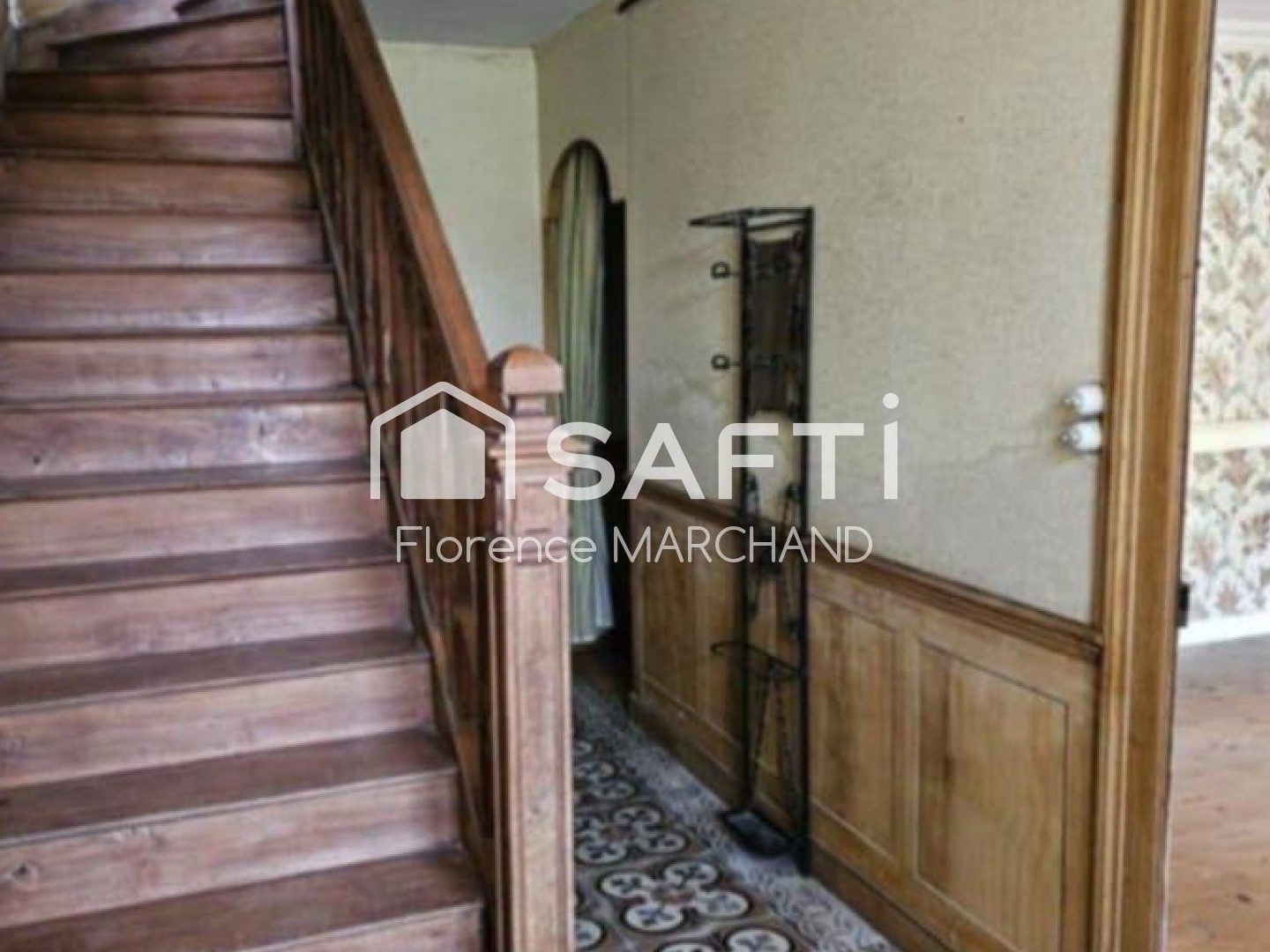 Maison à vendre - 4 pièces - 189m2 - Saint-Georges-De-Rex (79210)