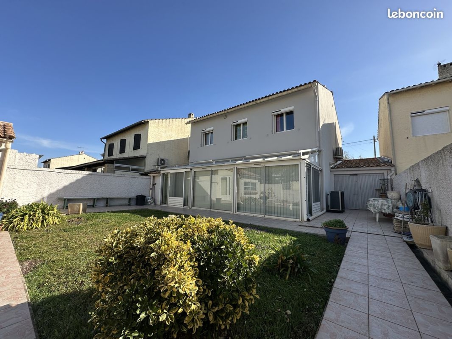 Maison à vendre - 5 pièces - 131m2 - Arles (13280)