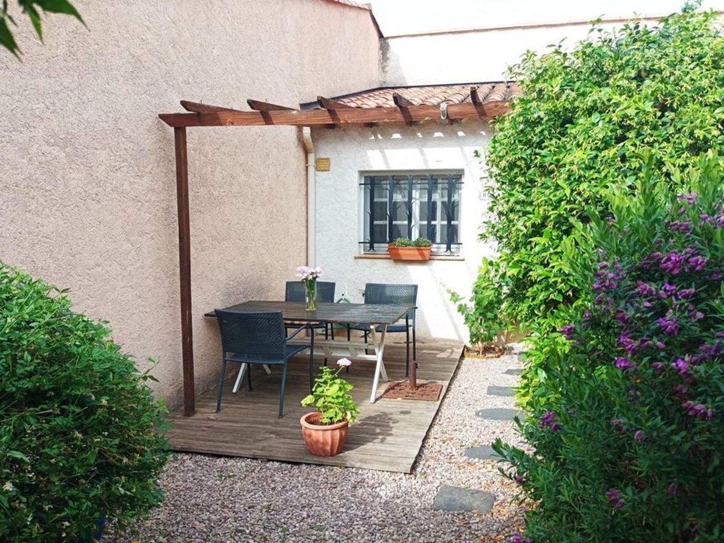 Maison à vendre - 6 pièces - 95m2 - Roquebrune-Sur-Ar... (83520)