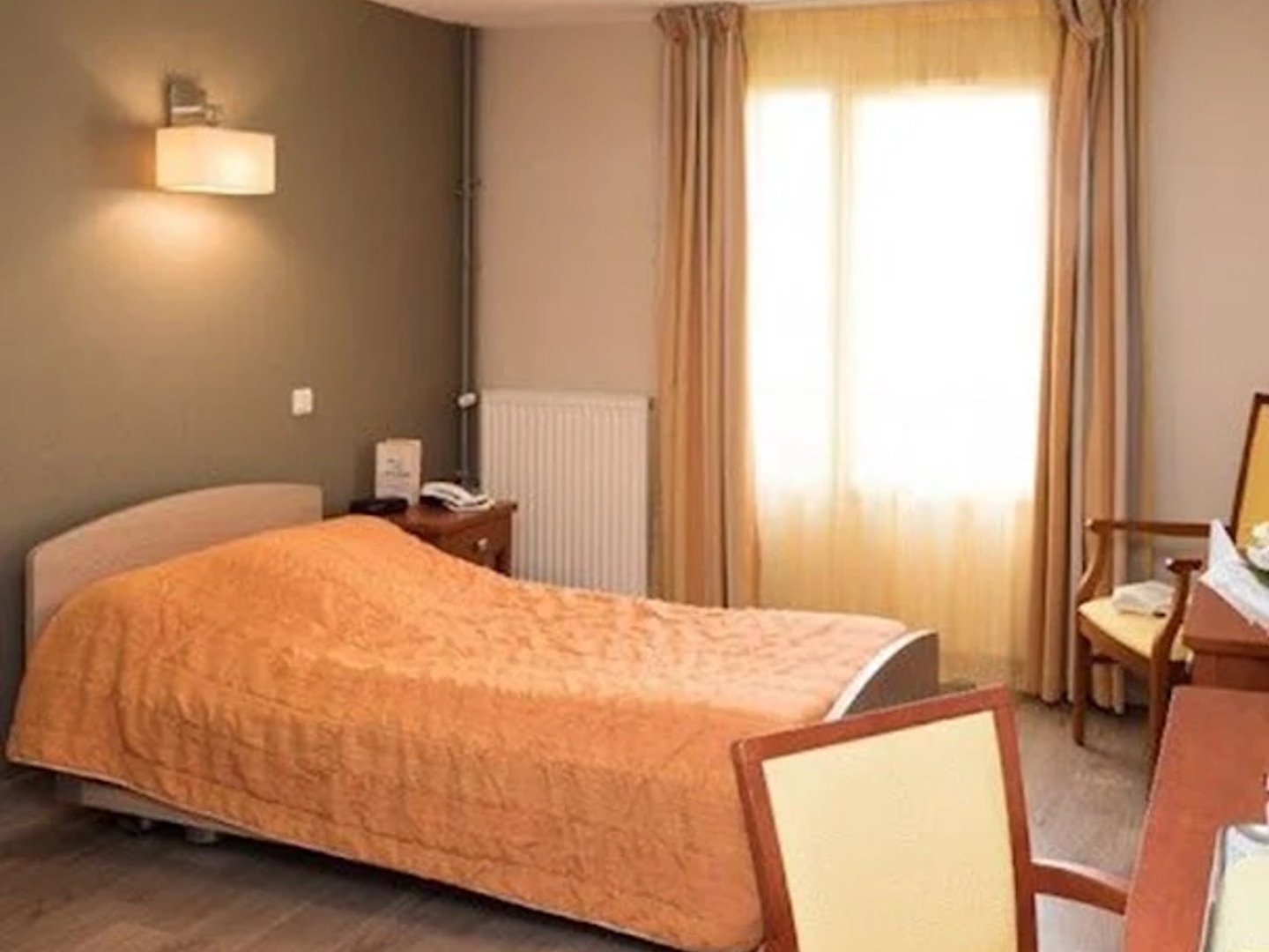 Appartement à vendre - 1 pièce - 32m2 - Saint-Amand-Montrond (18200)
