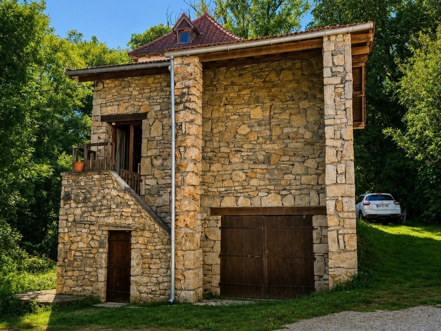 Ancien moulin à Caylus en partie rénové