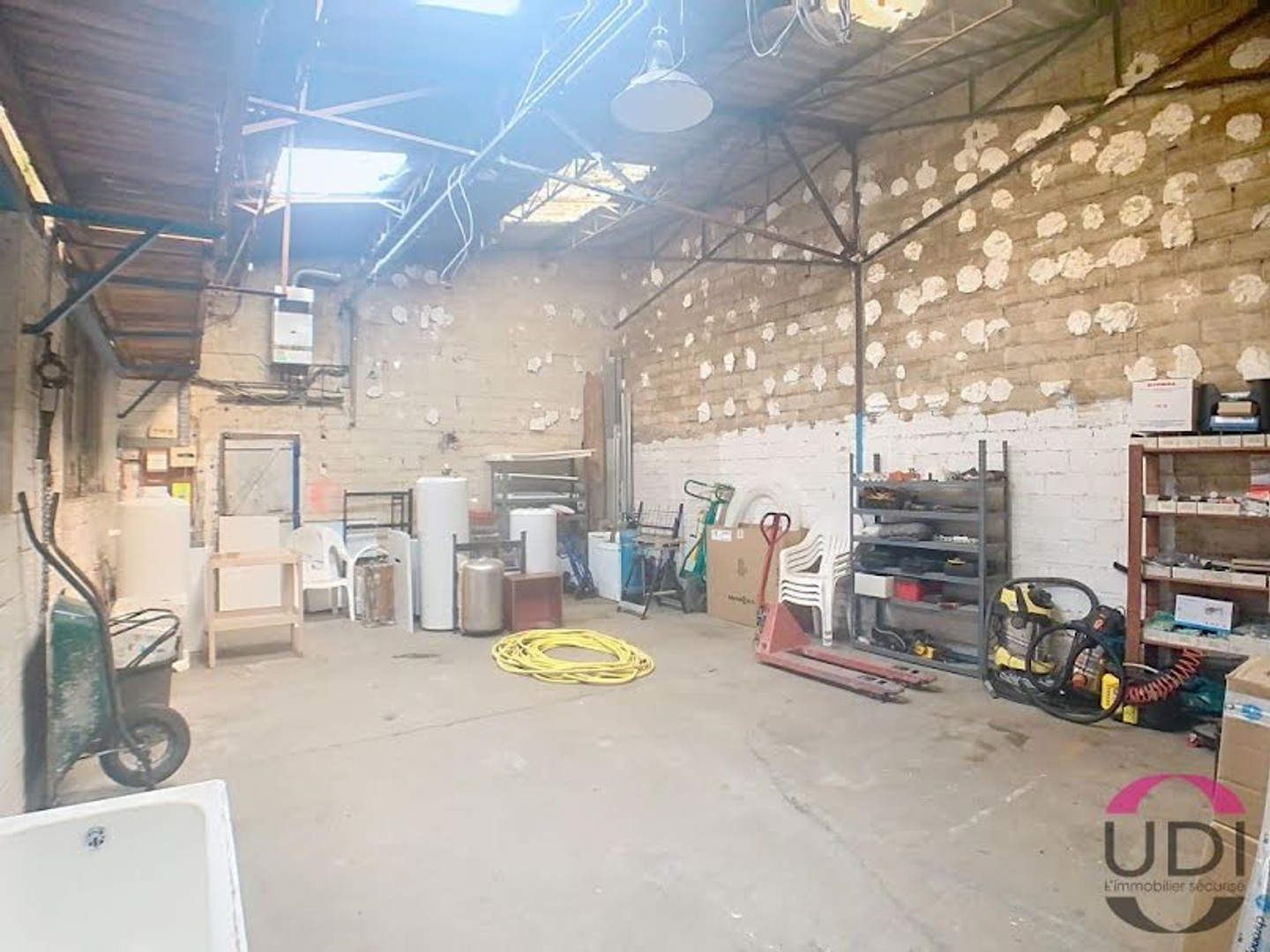 Local 133 m²