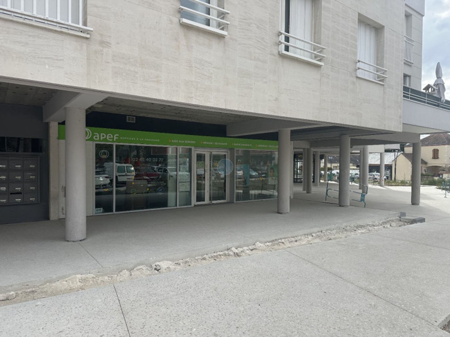 Local commercial 63 m²