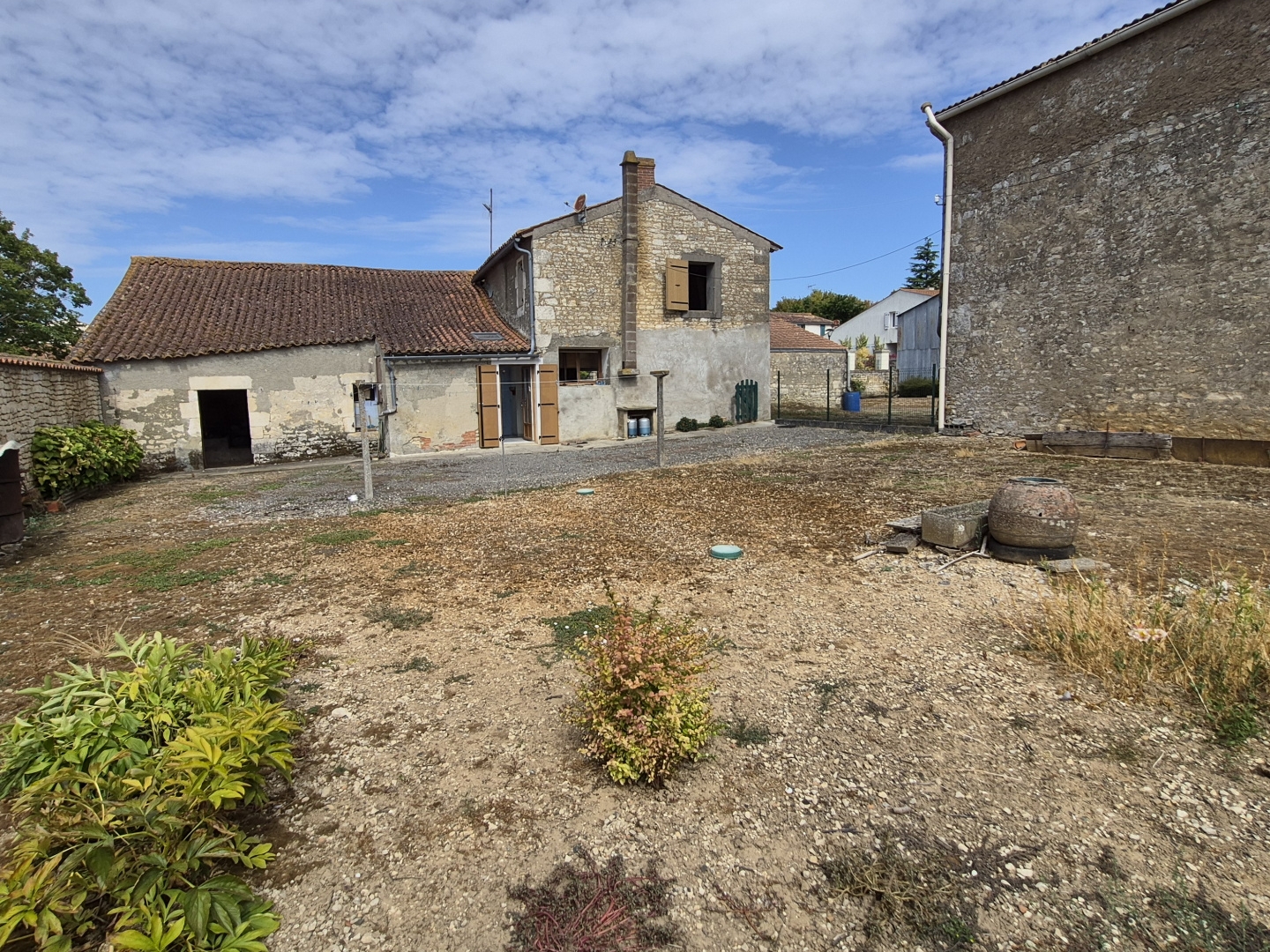 Maison à vendre - 4 pièces - 91m2 - Saint-Aubin-La-Pl... (85210)