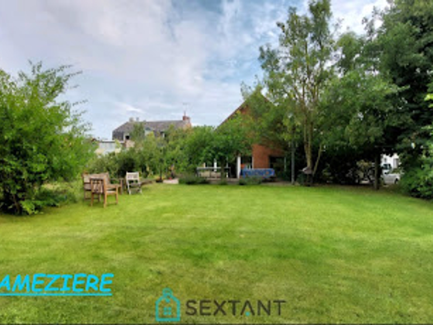 Maison 12 pièces 373 m²