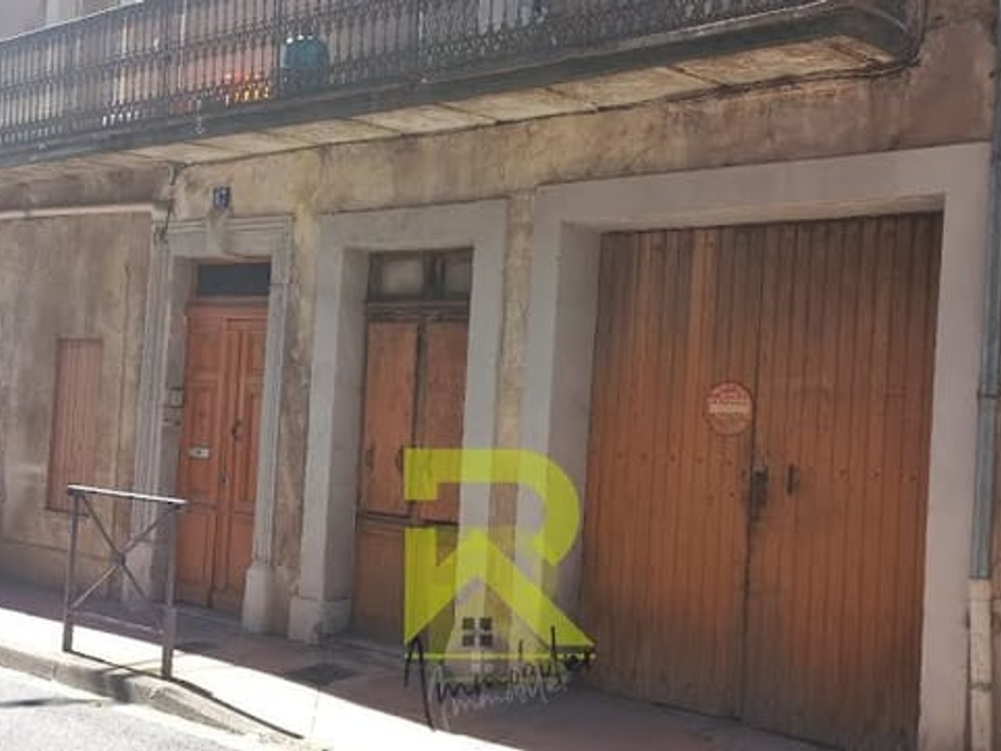 Local commercial 27 m²